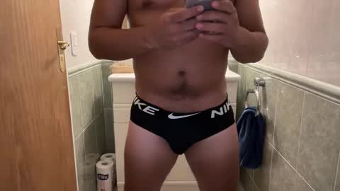 hhernan1 online show from 01-16-25, 05:32