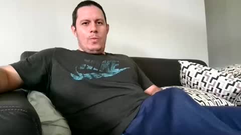 Snapshot of hhhcrh chatting on 12-25-24, 06:09 jafet online show from 12-25-24, 06:09