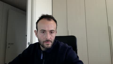 Snapshot of hhombre chatting on 01-09-26, 09:01 hhombre online show from 01-09-26, 09:01