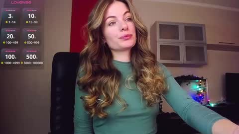 Lina online show from 03-01-25, 02:59