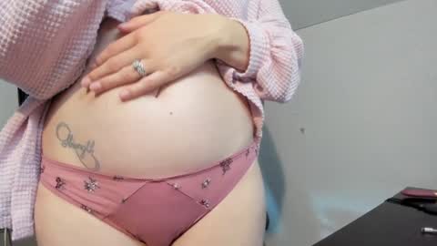 Paige online show from 09-18-25, 01:24