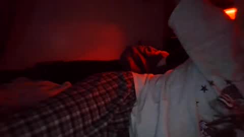 Snapshot of hi_life850 chatting on 01-02-25, 05:03 MR. Bation online show from 01-02-25, 05:03