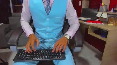 George online show from 12-24-24, 12:22