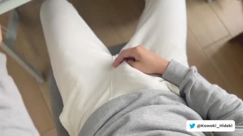 Snapshot of hideki_kawaki chatting on 12-23-24, 05:22 Hideki Kawaki online show from 12-23-24, 05:22