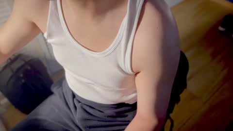 Snapshot of hideki_kawaki chatting on 12-29-24, 11:39 Hideki Kawaki online show from 12-29-24, 11:39