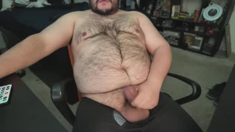 Snapshot of higuy527 chatting on 01-09-26, 02:31 Joe online show from 01-09-26, 02:31