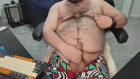 Snapshot of higuy527 chatting on 03-04-26, 11:44 Joe online show from 03-04-26, 11:44