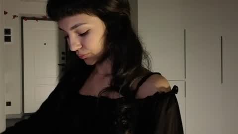 HIHIKA online show from 07-10-26, 10:12