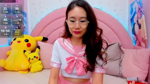 Snapshot of hikori_ chatting on 12-21-24, 01:36 Hikori online show from 12-21-24, 01:36