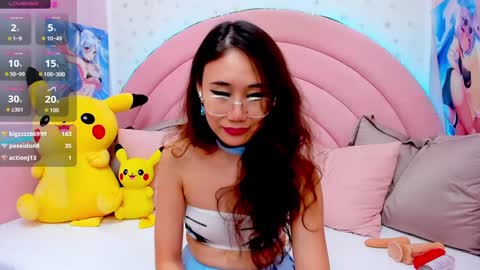 Snapshot of hikori_ chatting on 12-22-24, 07:44 Hikori online show from 12-22-24, 07:44