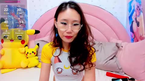 Snapshot of hikori_ chatting on 02-18-25, 01:32 Hikori online show from 02-18-25, 01:32