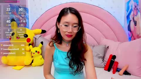 Snapshot of hikori_ chatting on 03-07-25, 07:52 Hikori online show from 03-07-25, 07:52