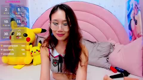 Snapshot of hikori_ chatting on 03-11-25, 08:09 Hikori online show from 03-11-25, 08:09