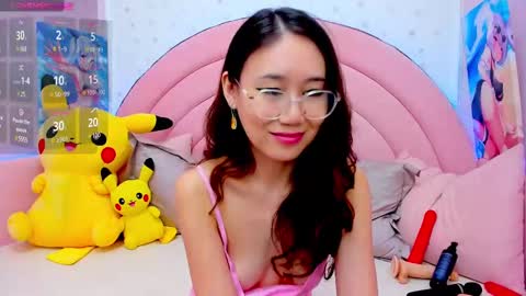 Snapshot of hikori_ chatting on 03-12-25, 04:41 Hikori online show from 03-12-25, 04:41