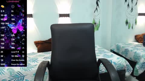 H I L A R Y online show from 01-09-25, 02:54