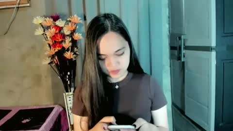 hilarymolly online show from 02-24-26, 04:21