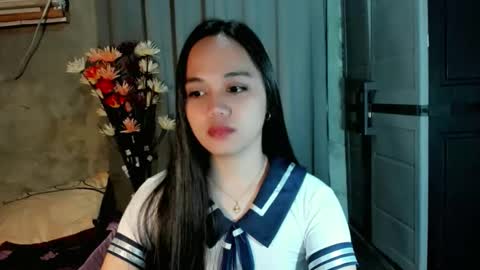 hilarymolly online show from 03-23-26, 02:26