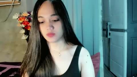 hilarymolly online show from 04-24-26, 10:18