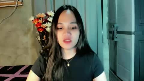 hilarymolly online show from 06-04-26, 06:14