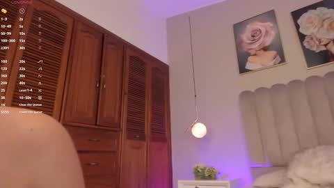 Hilary online show from 09-22-25, 07:27