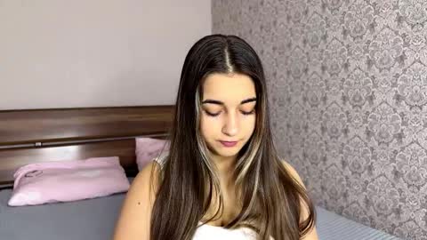 Ani online show from 10-28-25, 08:18