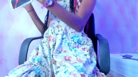  Hillary  online show from 01-21-25, 04:43