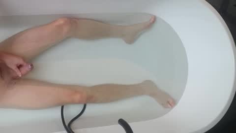 Snapshot of hills87 chatting on 01-30-25, 11:22 hills87 online show from 01-30-25, 11:22