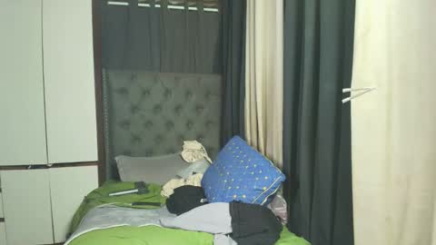 Snapshot of himarika chatting on 02-07-26, 04:05 yuricah online show from 02-07-26, 04:05