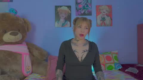 Himiiko online show from 11-21-25, 08:29