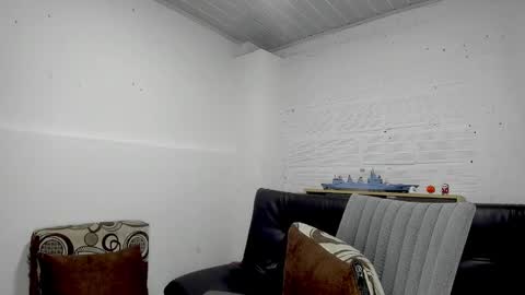 Hi moreno online show from 01-31-25, 10:21