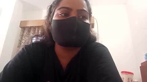 himuhimu22 online show from 09-29-25, 01:22