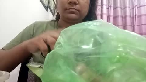 himuhimu22 online show from 10-26-25, 07:09