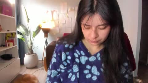 Snapshot of hinnata69 chatting on 10-29-25, 03:14 Hinnata online show from 10-29-25, 03:14