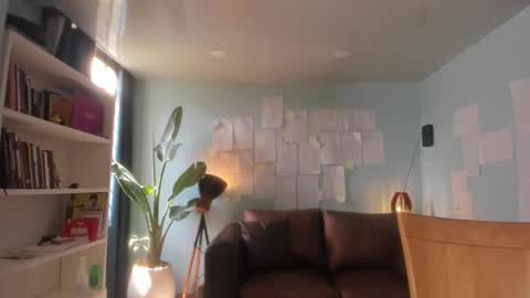 Snapshot of hinnata69 chatting on 11-22-25, 06:07 Hinnata online show from 11-22-25, 06:07