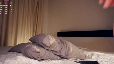 Snapshot of hip_hop_baby chatting on 03-09-25, 11:14 Leya Day Mary Night PvT Open online show from 03-09-25, 11:14