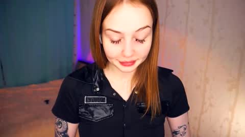 Snapshot of hip_hop_baby chatting on 11-28-25, 07:44 Leya Day Mary Night PvT Open online show from 11-28-25, 07:44