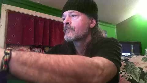 hippiedad333 online show from 04-16-26, 07:09