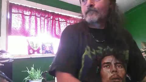 hippiedad333 online show from 04-23-26, 05:37