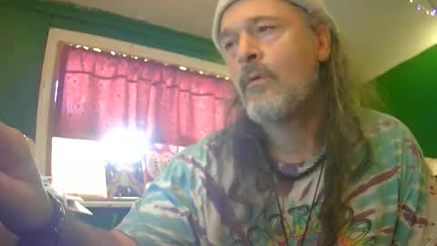 hippiedad333 online show from 05-28-26, 10:18