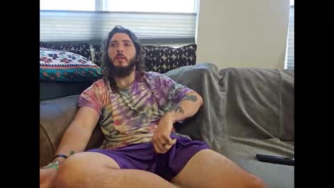 hippiejagain online show from 10-30-25, 06:41