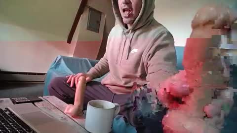 Hippie Jijm online show from 01-24-25, 06:14