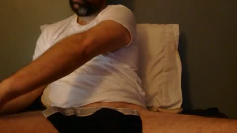 Snapshot of hippopotamus7 chatting on 02-08-26, 03:43 hippopotamus7 online show from 02-08-26, 03:43