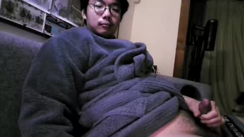 Snapshot of hirvirdish chatting on 04-14-26, 08:59 Taick online show from 04-14-26, 08:59