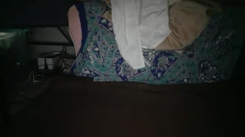 Snapshot of hisnotyours chatting on 09-20-25, 06:47 Grace online show from 09-20-25, 06:47