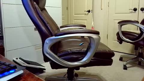 Snapshot of hitachimaster chatting on 09-13-25, 11:43 Giovanni online show from 09-13-25, 11:43