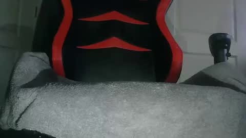 Snapshot of hitmanquan chatting on 10-01-25, 08:04 HitmanQuan online show from 10-01-25, 08:04