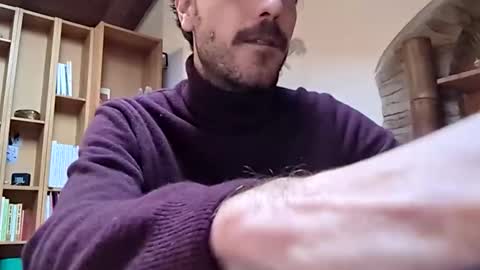 Snapshot of hitmenoww chatting on 01-18-26, 09:24 hitmenoww online show from 01-18-26, 09:24