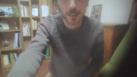 Snapshot of hitmenoww chatting on 03-12-26, 07:25 hitmenoww online show from 03-12-26, 07:25