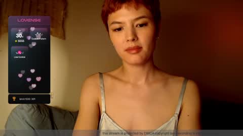 Snapshot of hivivi chatting on 04-11-26, 05:12 Vivi online show from 04-11-26, 05:12