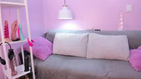 hiyakasudere online show from 04-25-26, 12:19